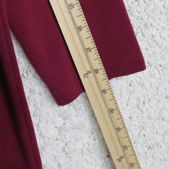 Ann‎ Taylor* Women's 3/4 Sleeve Pullover Crew Neck Blouse Size Medium ~ Burgundy - Picture 9 of 9